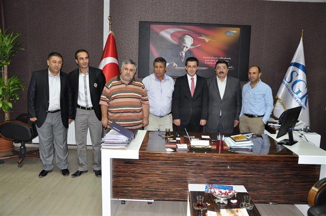 Gazetecilerden Müdür Kara'ya ziyaret