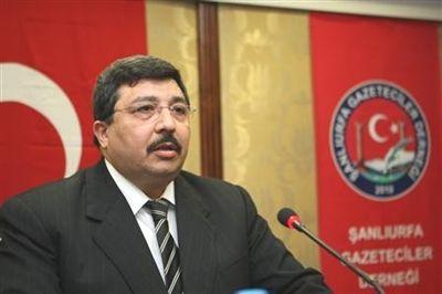 Akçakale'de Gazetecilere yapılan saldırıya kınama